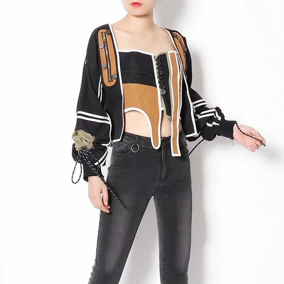 Asymmetric Jacket/Top - Picture 9 of 9